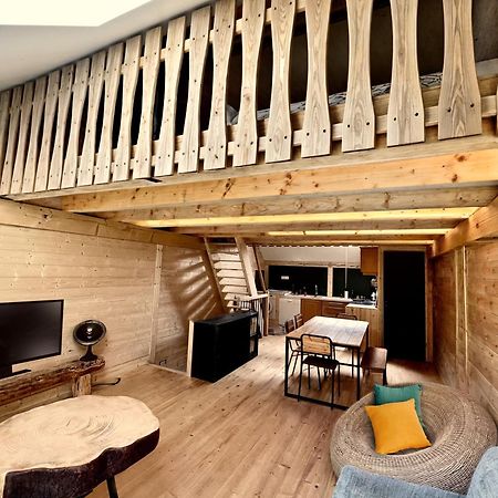L'Ostal Villa Les Combes  Dış mekan fotoğraf